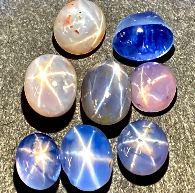 スターサファイア 偽物のスターサファイアの見分け方 - 査定の名人コラム査定の名人