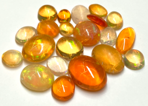 【レア！】天然ファイアオパール　蛋白石　約1.0ct　ハンドメイド材料に ファイヤーオパールのランクごとの買取価格｜色石BANK