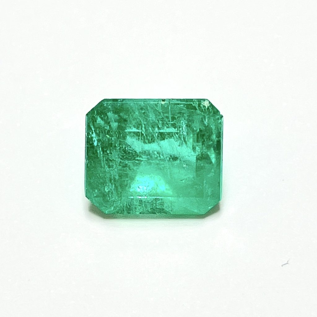 エメラルド　3.551ct　ルース