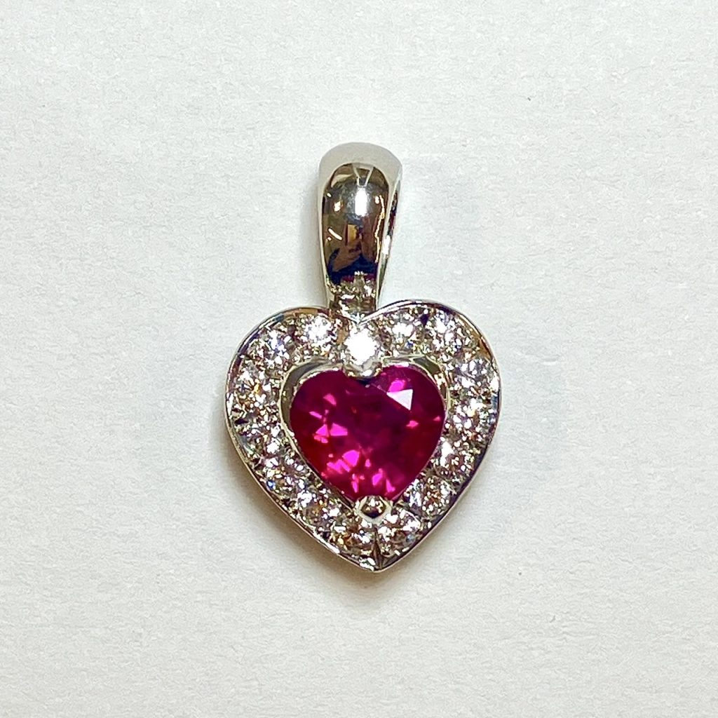 ルビー　1.02ct　ネックレストップ