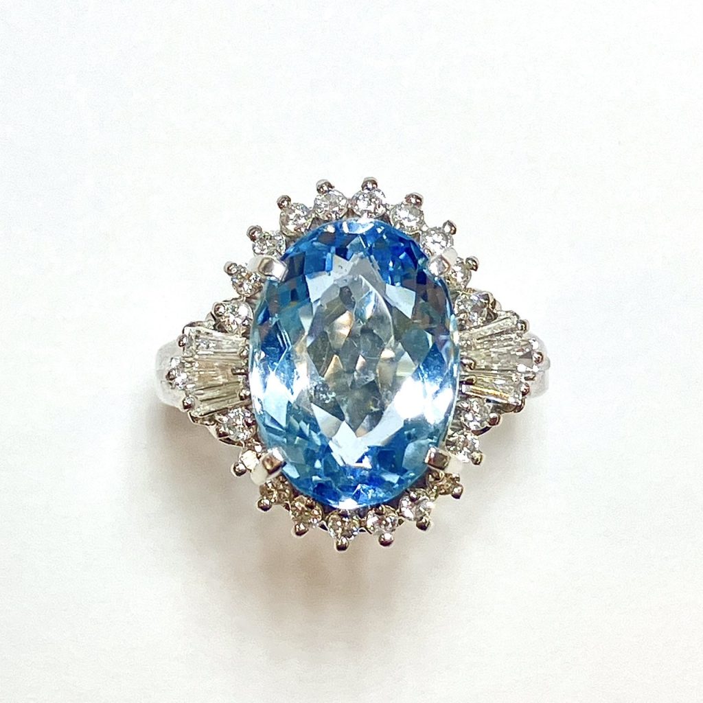 アクアマリン　4.7ct　リング