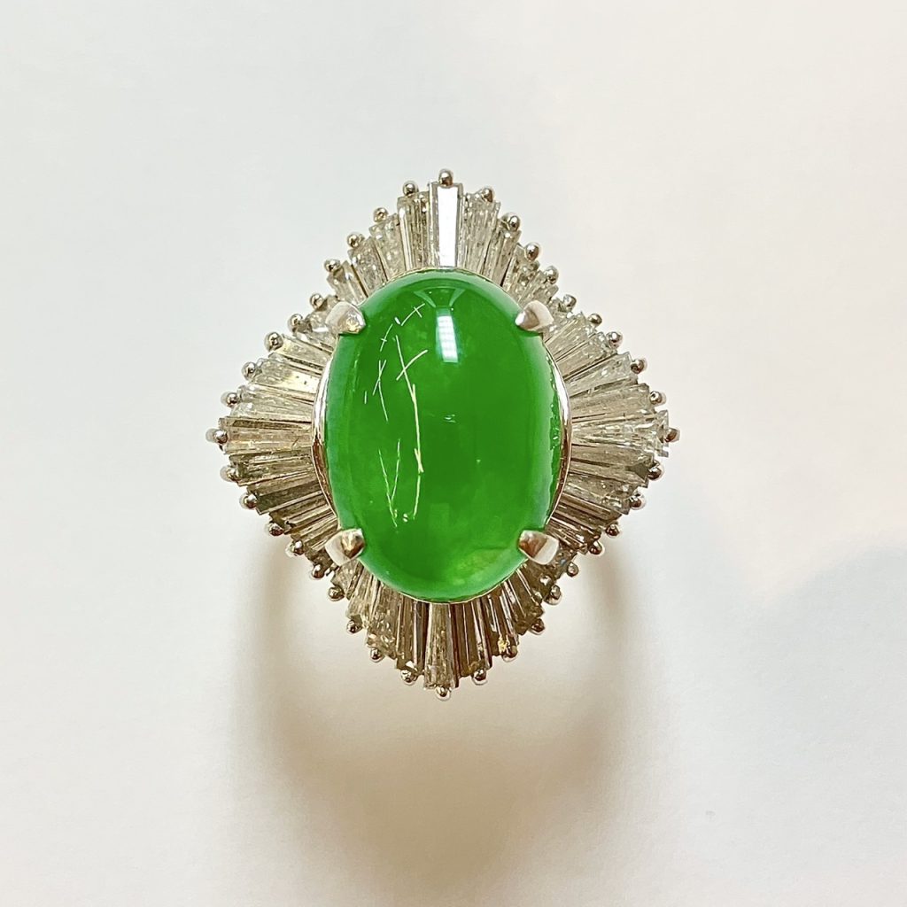 ヒスイ　3.5ct　リング