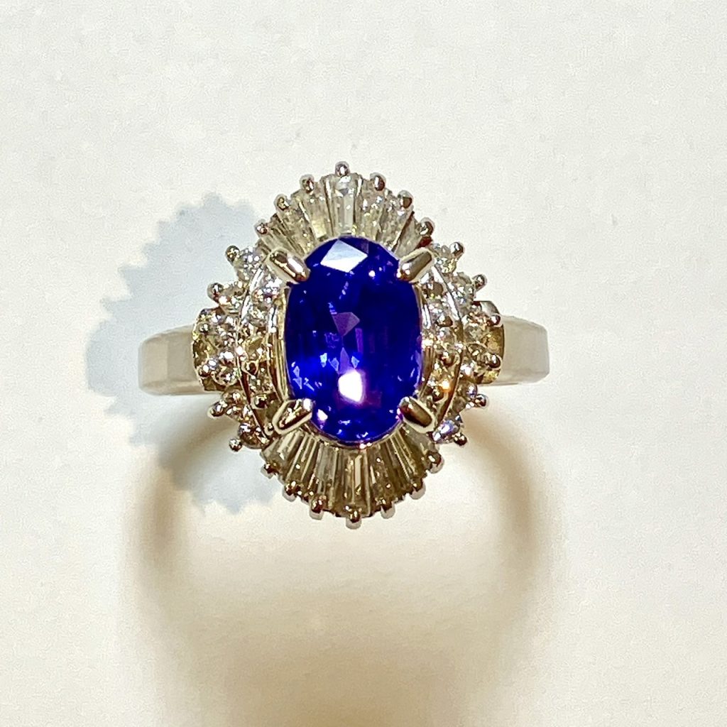 サファイア　3.017ct　リング