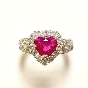 ルビー　1.65ct　リング