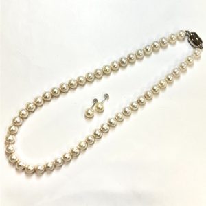 オーロラ花珠　パール　ネックレス