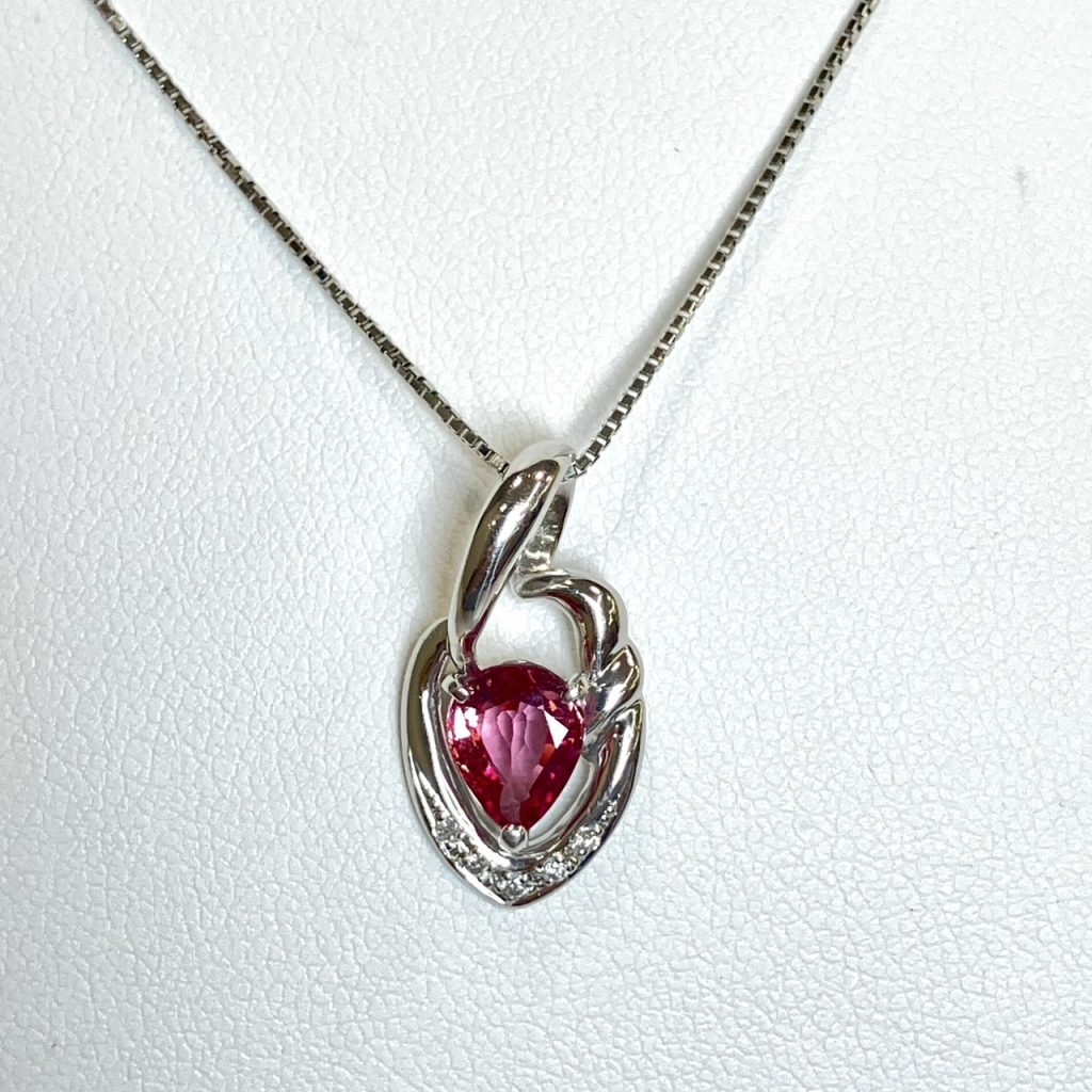 サファイア　1.47ct　ネックレス