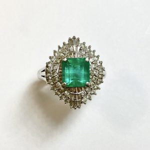 エメラルド　1.4ct　リング