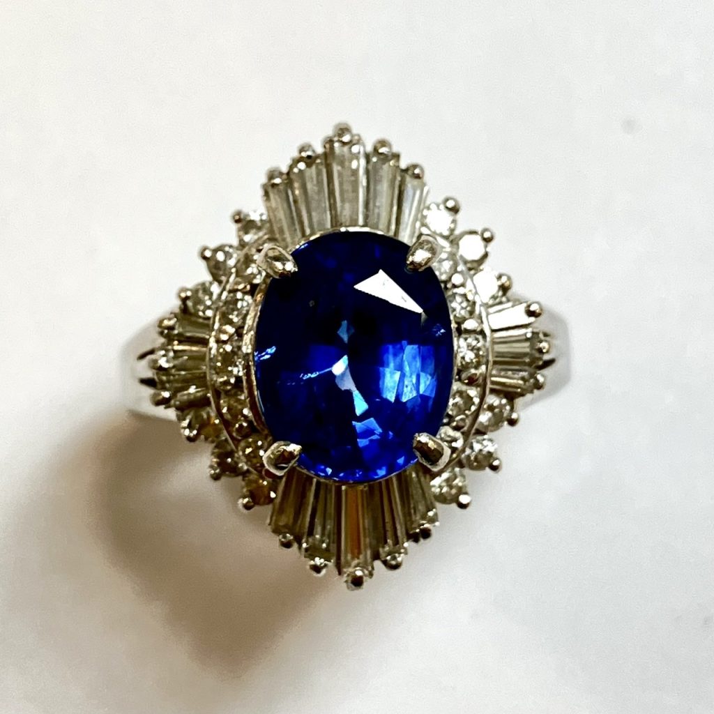 サファイア　2.91ct　リング