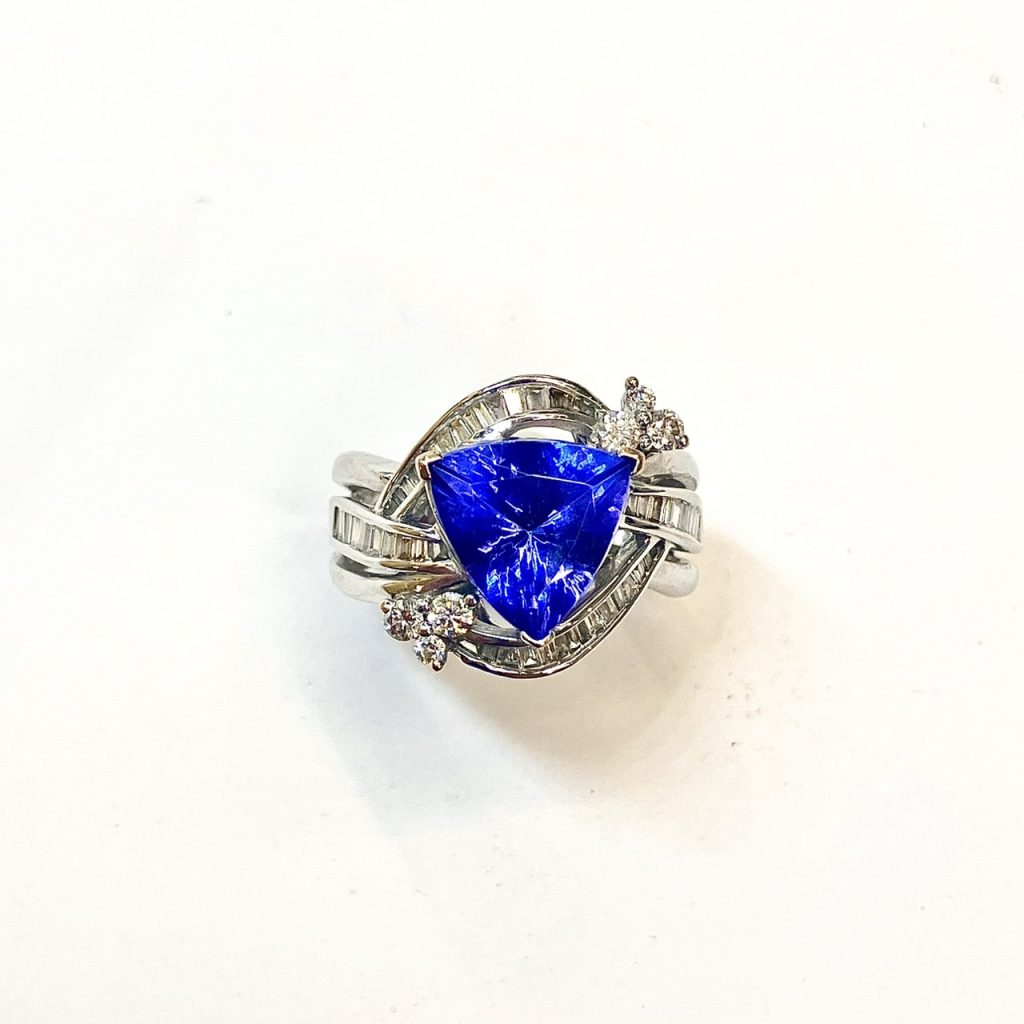 タンザナイト　3.274ct　リング