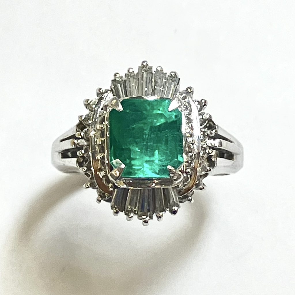 エメラルド 2.05ct リング