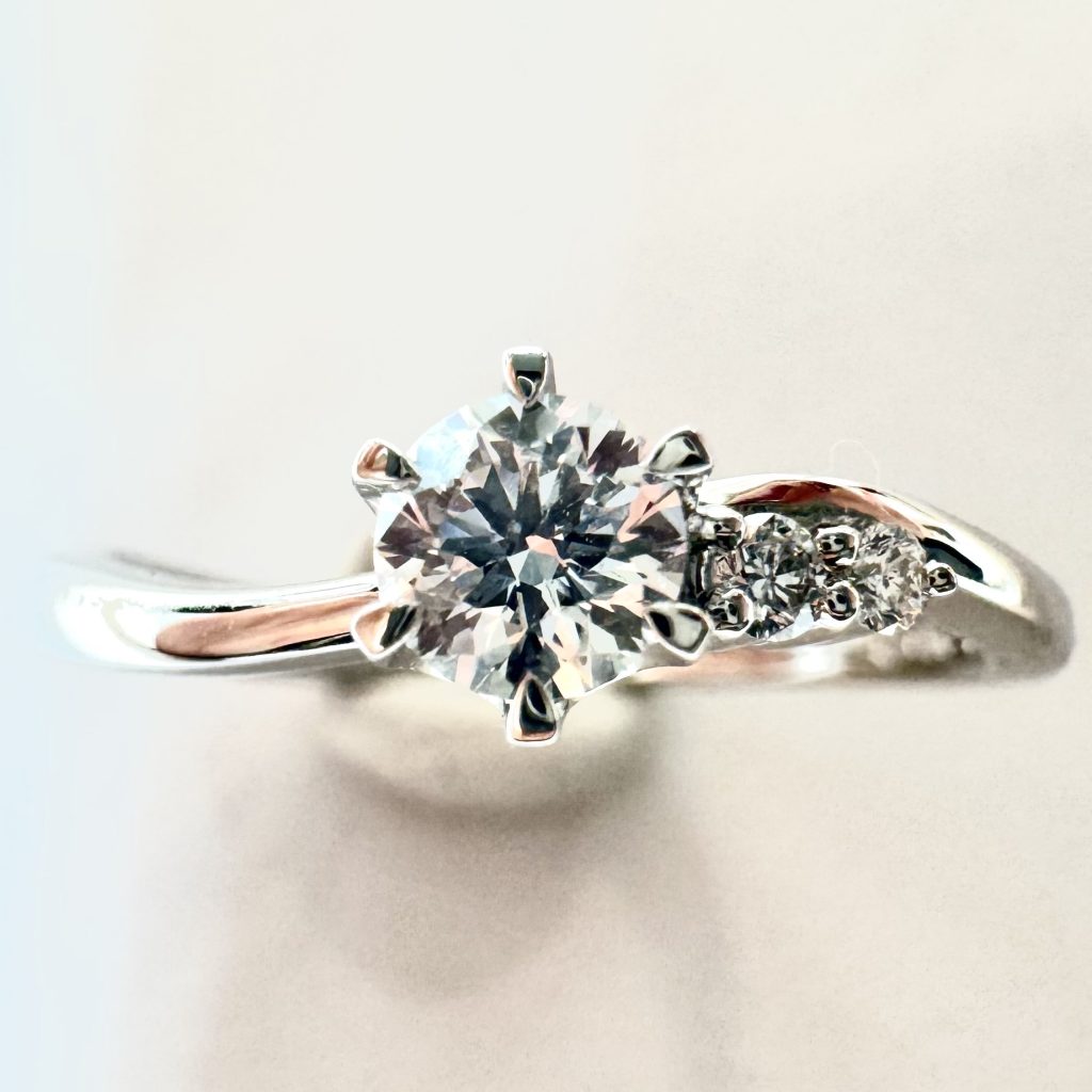 ダイヤモンド　1.23ct　リング