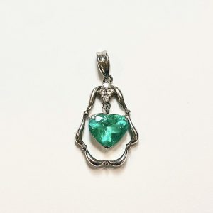 エメラルド　2.26ct　ネックレストップ