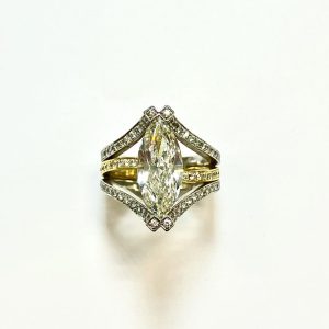 ダイヤ　2.032ct　リング