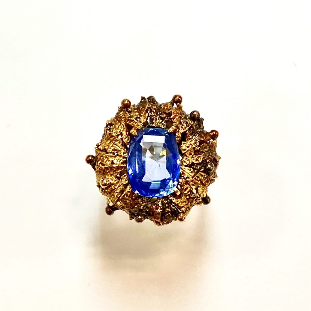 サファイア　4.98ct　リング