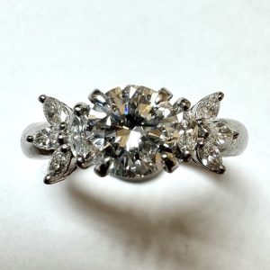 ダイヤモンド　1.00ct　リング