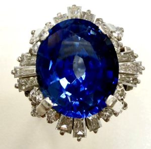 サファイア　12.57ct　リング