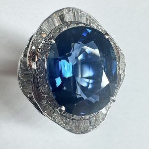 サファイア　11.82ct　リング