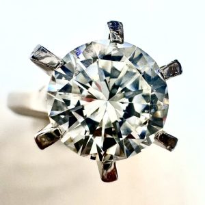 ダイヤ　2.09ct　リング