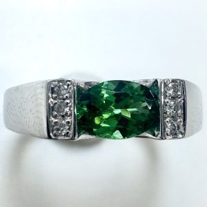 グロッシュラライトガーネット　0.45ct　リング