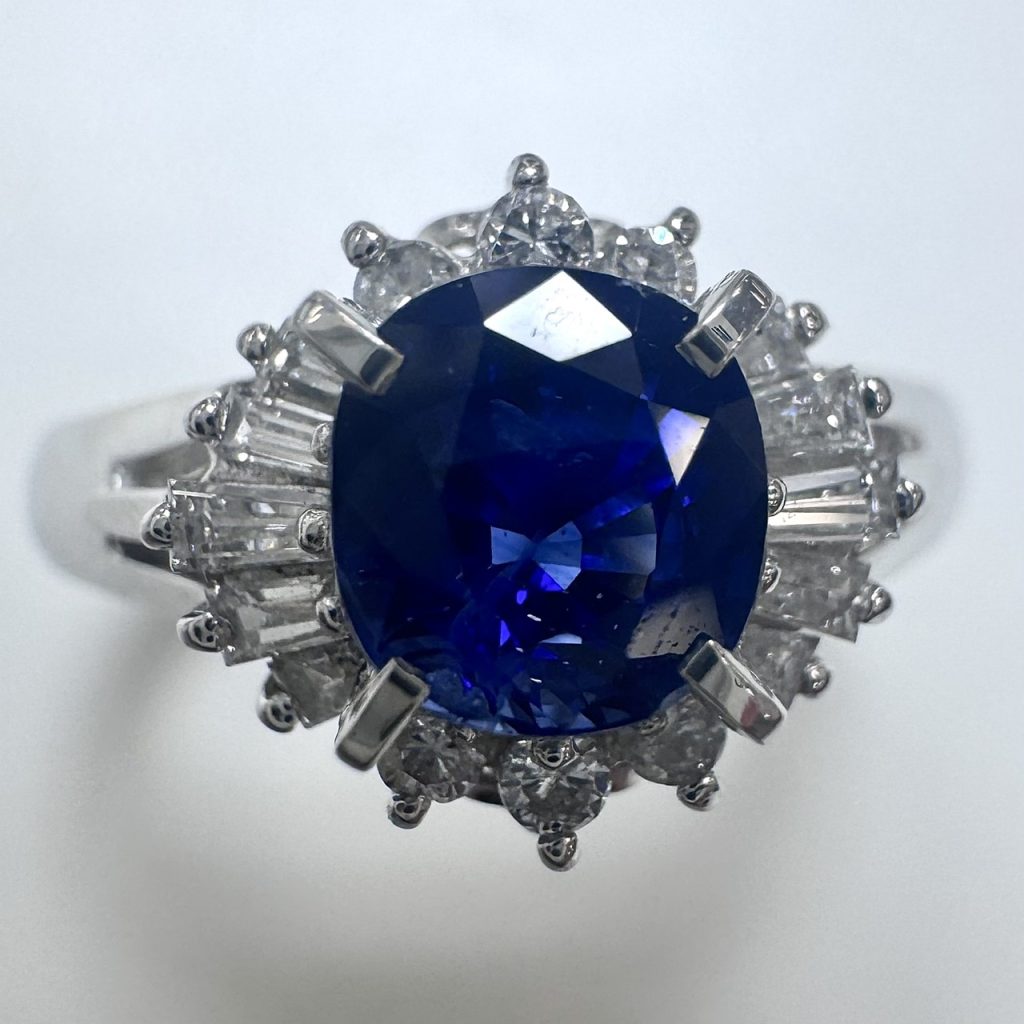 サファイア　0.93ct　リング