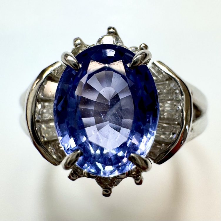サファイア　2.33ct　リング