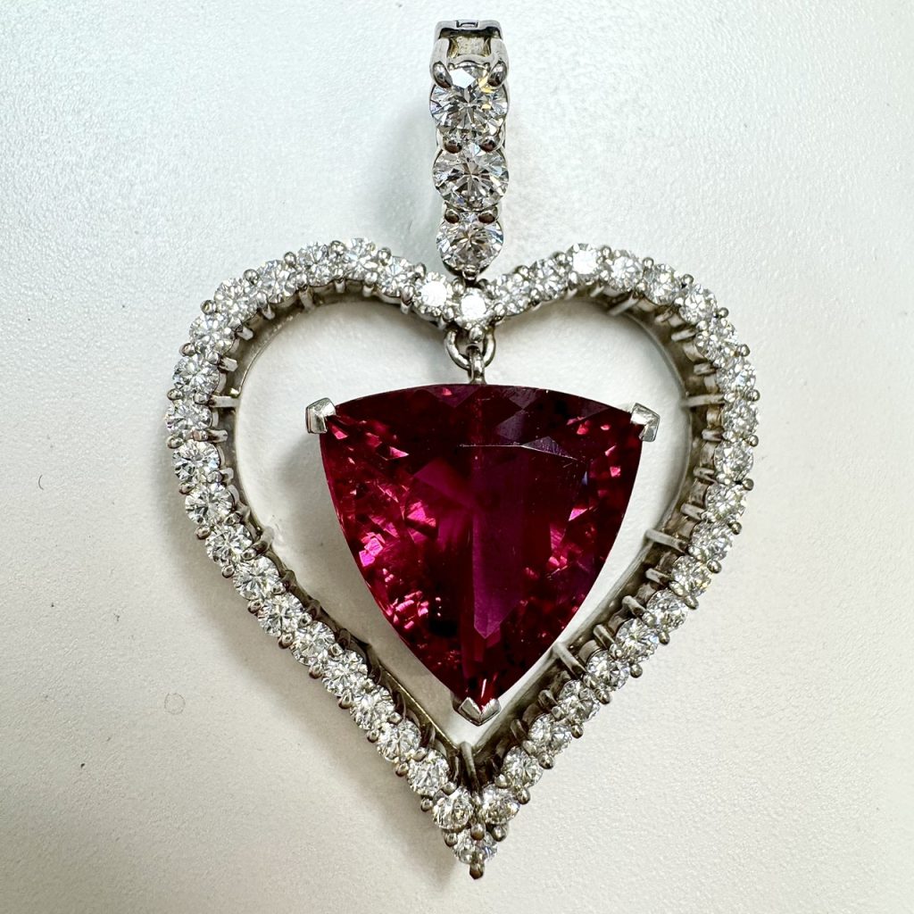 トルマリン　11.74ct　NCトップ