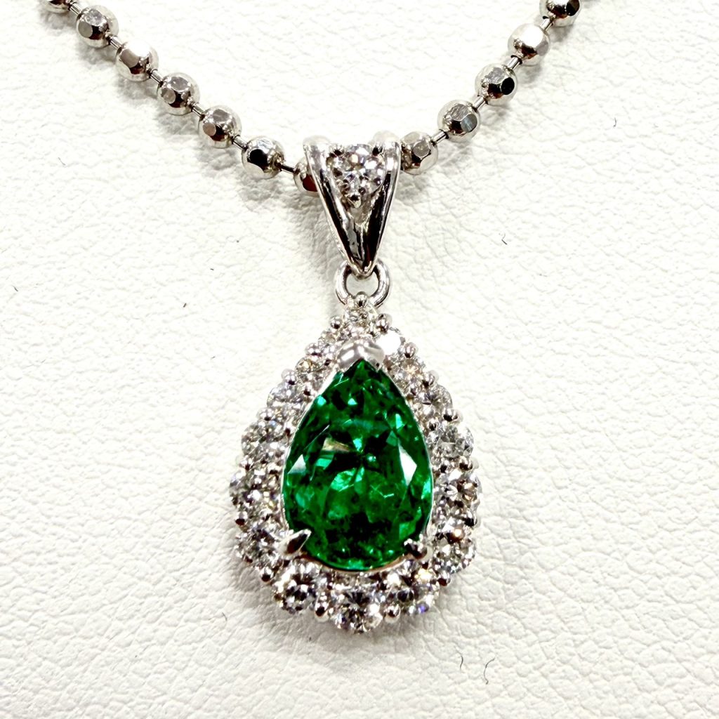 エメラルド　1.51ct　リング