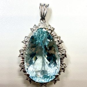 アクアマリン　23.38ct　ネックレストップ