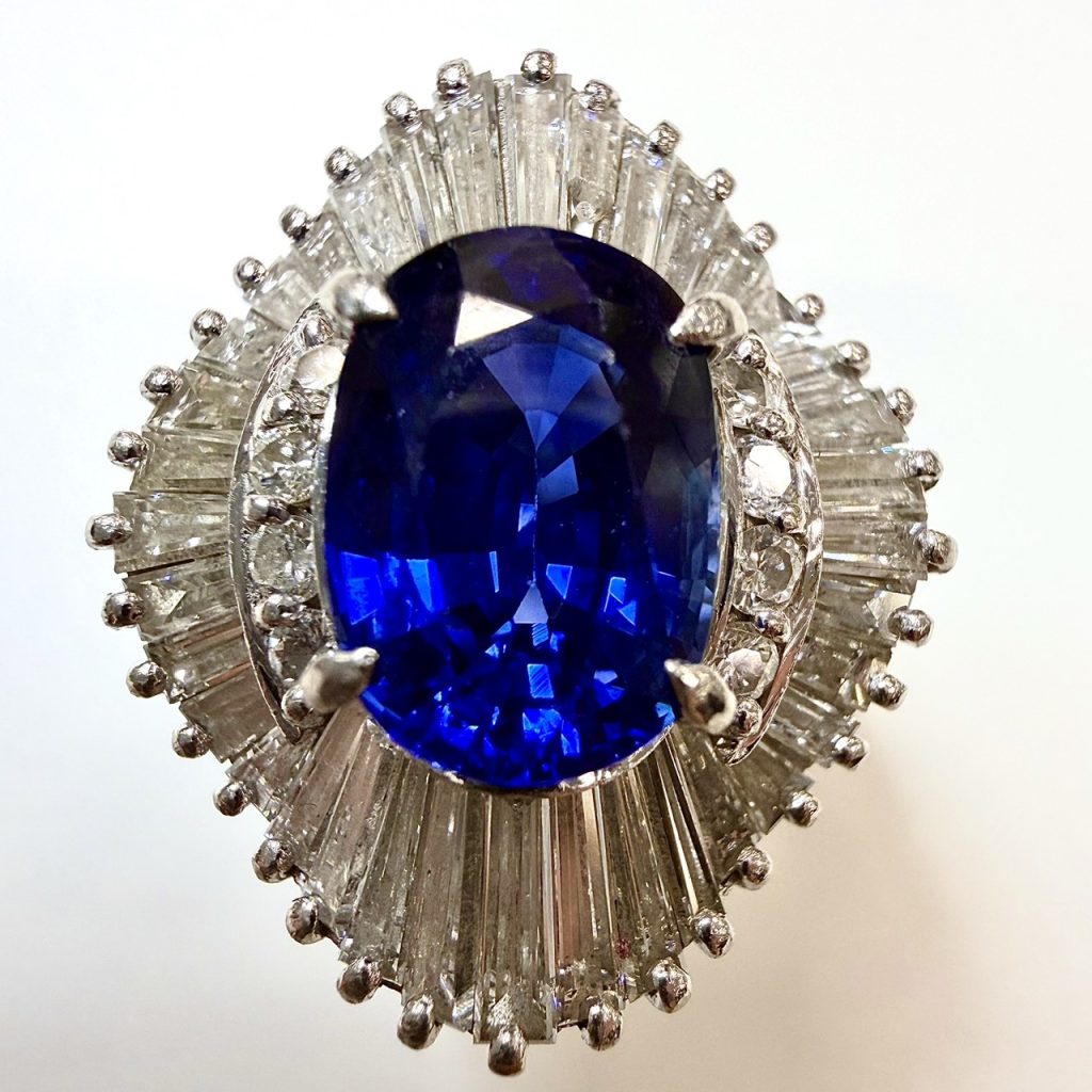 サファイア　2.98ct　リング
