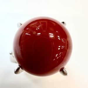 サンゴ　5ct　リング