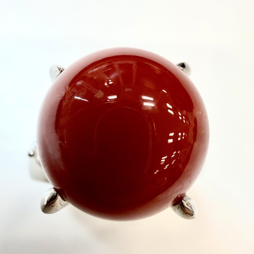 サンゴ　5ct　リング
