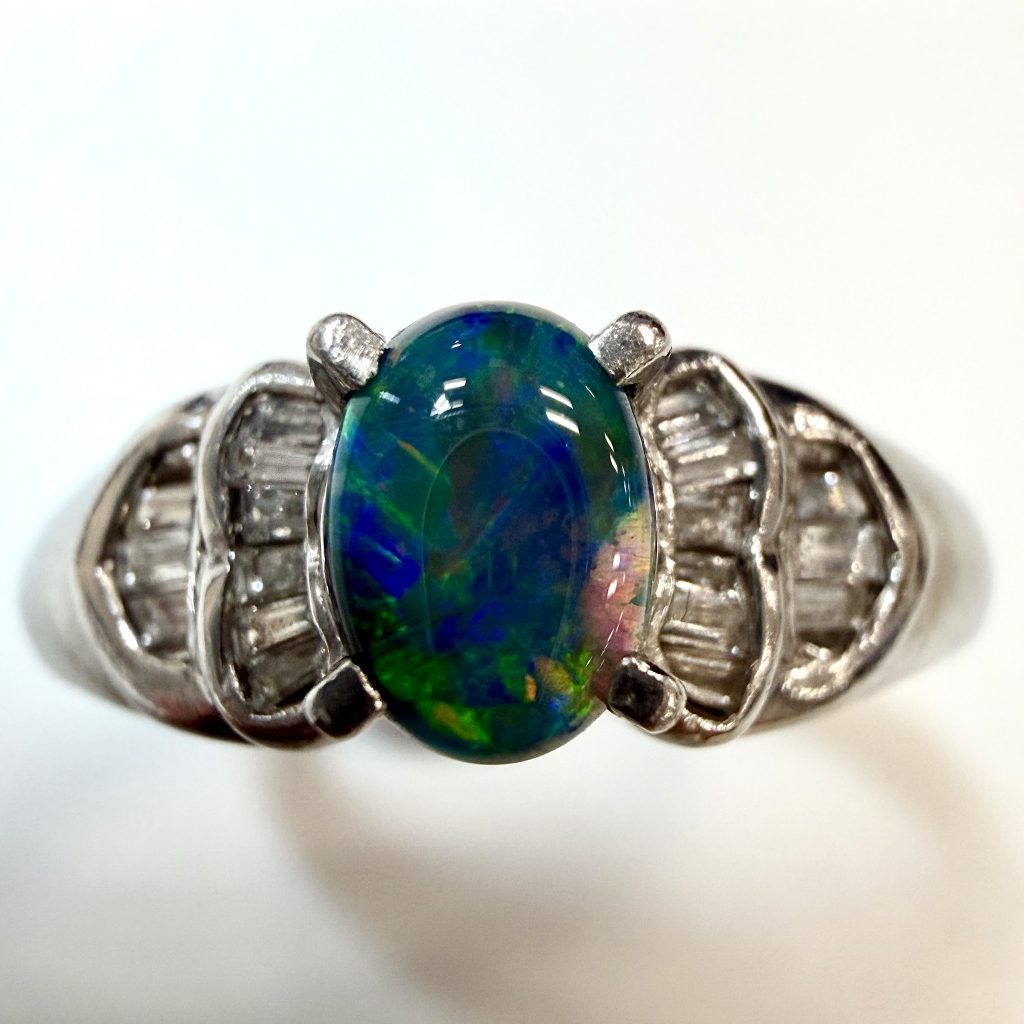 ブラックオパール　0.5ct　リング