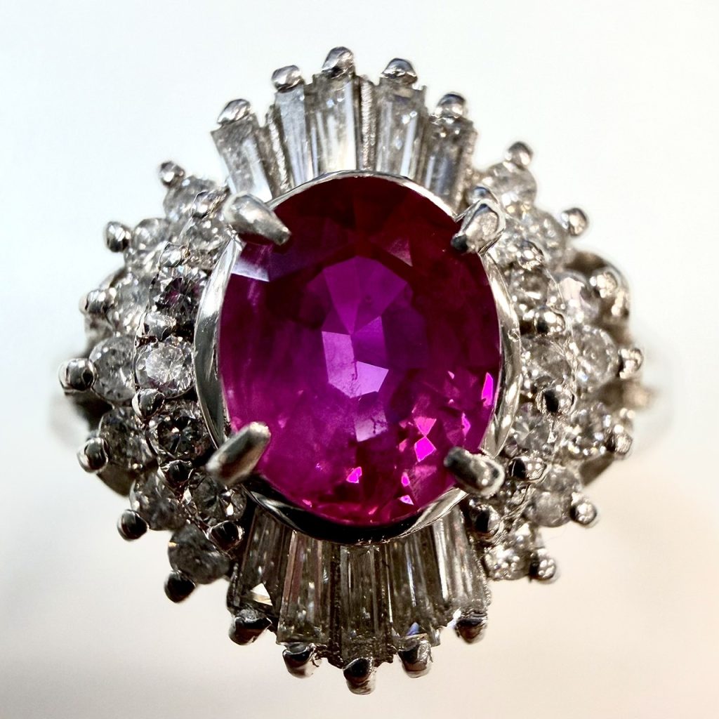 ルビー　0.68ct　リング