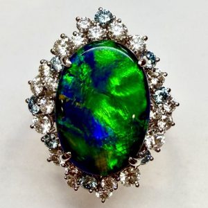 ブラックオパール　8ct　リング